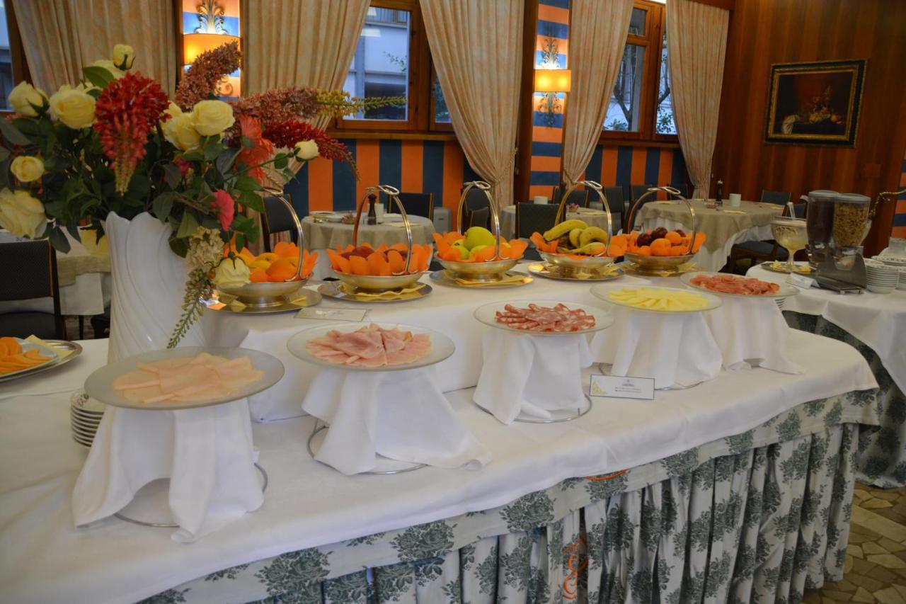 Grand Hotel Tamerici & Principe มอนเตกาตินี แตร์เม ภายนอก รูปภาพ