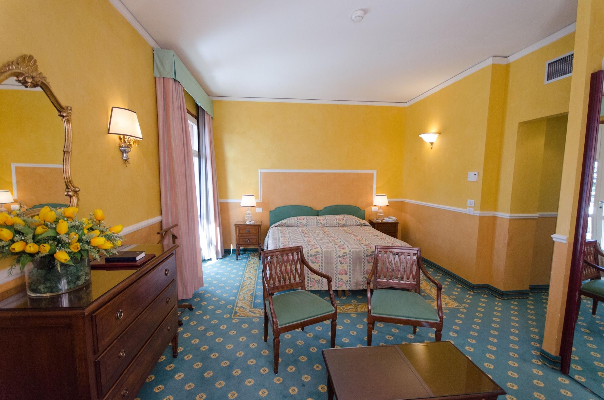 Grand Hotel Tamerici & Principe มอนเตกาตินี แตร์เม ภายนอก รูปภาพ